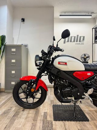 Yamaha XSR 125 2025