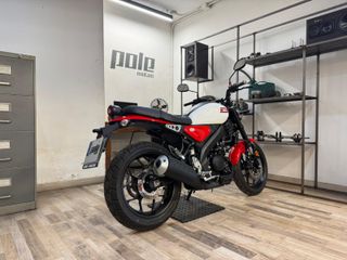 Yamaha XSR 125 2025