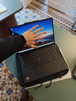 ThinkPad X13 Gen 6 Ryzen 7 32GB RAM 512GB SSD