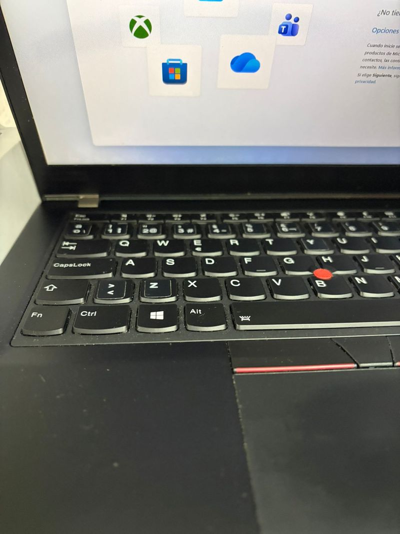 Lenovo Thinkpad i5 8va Gen 16GB 1TB + Cargador afbeelding 5