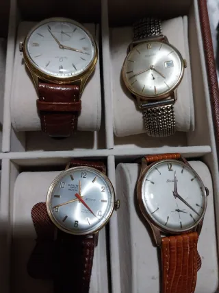 Lote de 15 Relojes de Cuerda