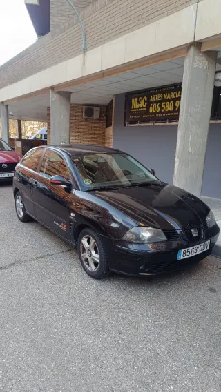 SEAT Ibiza 2004