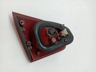 PILOTO TRASERO DERECHO INTERIOR HYUNDAI SANTA FE (BM) (2)