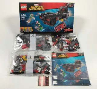 Lego Super Heroes Iron Skull Sub Attack 76048