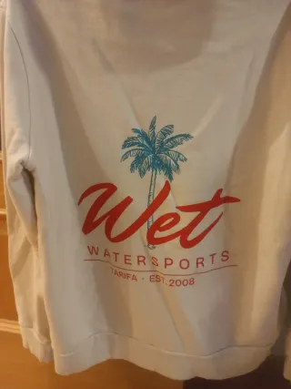 Sudadera con capucha beige