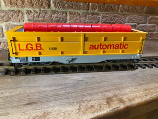 Vagón LGB 41610 Volcador Barriles