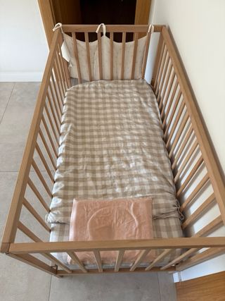 Cuna Kave Home Madera Natural