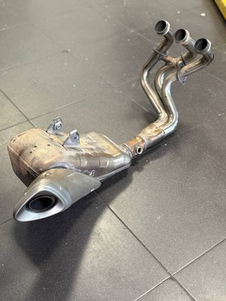 Escape Yamaha MT09 / Tracer09 Original