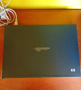 HP Procurve 2810-24G Switch