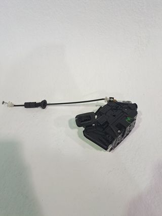 CERRADURA PUERTA TRASERA IZQUIERDA SKODA RAPID (4)