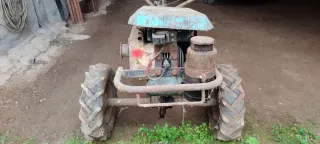 Motocultor Montesa con piezas