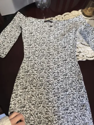 Vestido estampado blanco y negro