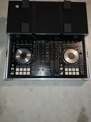 Pioneer DDJ-SX2 Controller Serato
