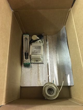 Lámpara de calor para plantas