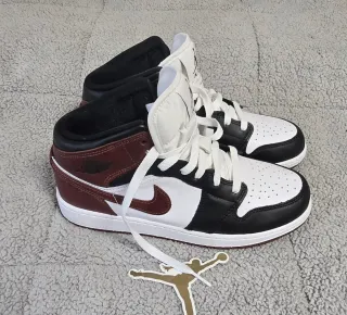 Zapatillas Jordan 1 Mid