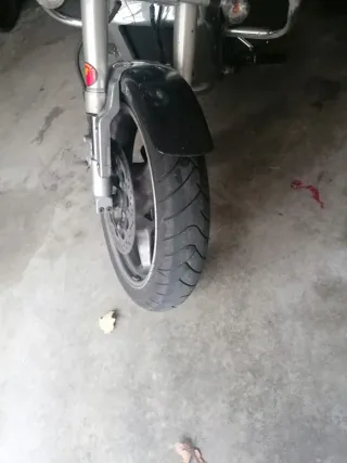 Hyosung Aquila 650 Custom Negra