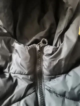 Abrigo Zara niña negro. Talla 10 años.