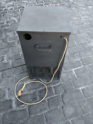 Enfriador de cerveza con grifo Mahou