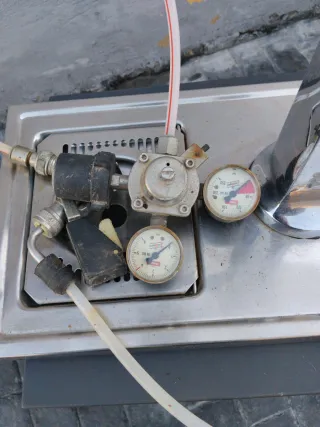 Enfriador de cerveza con grifo Mahou