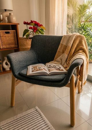 Sillón Vedbo IKEA Tela y Madera