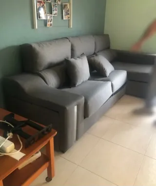 Sofá modular gris de tela