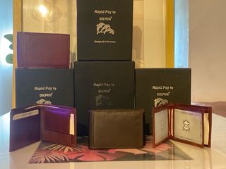 Carteras de piel Dolphin marrones y moradas