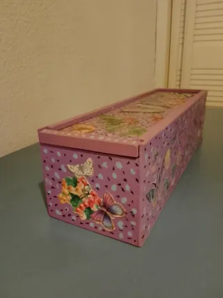 Caja de madera vintage