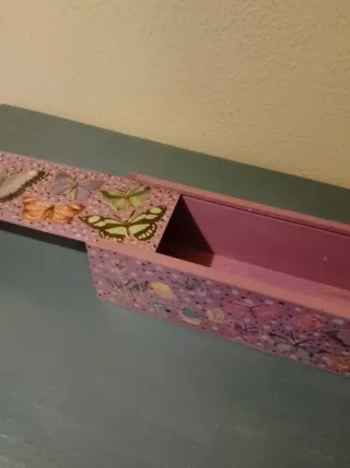 Caja de madera vintage