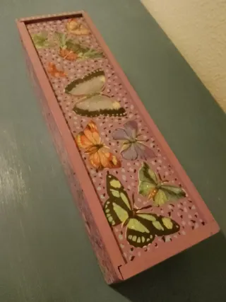 Caja de madera vintage