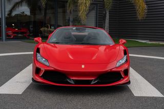 FERRARI F8 SPIDER V8 720CV