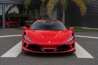 FERRARI F8 SPIDER V8 720CV