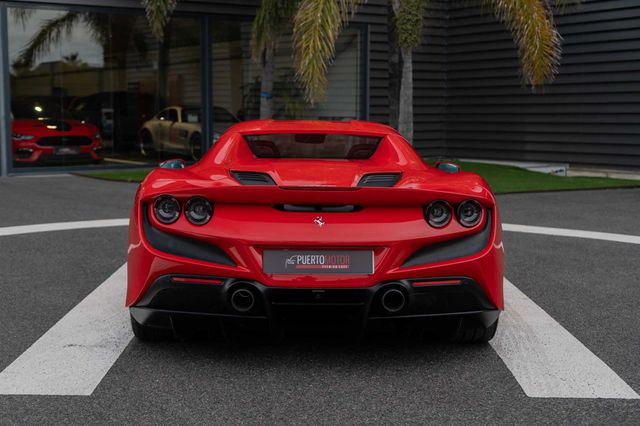 FERRARI F8 SPIDER V8 720CV