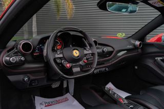 FERRARI F8 SPIDER V8 720CV