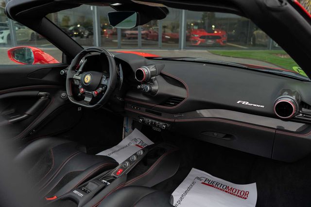 FERRARI F8 SPIDER V8 720CV