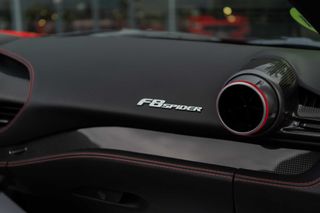 FERRARI F8 SPIDER V8 720CV