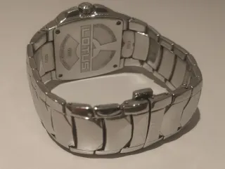 Reloj Lotus de acero con esfera negra