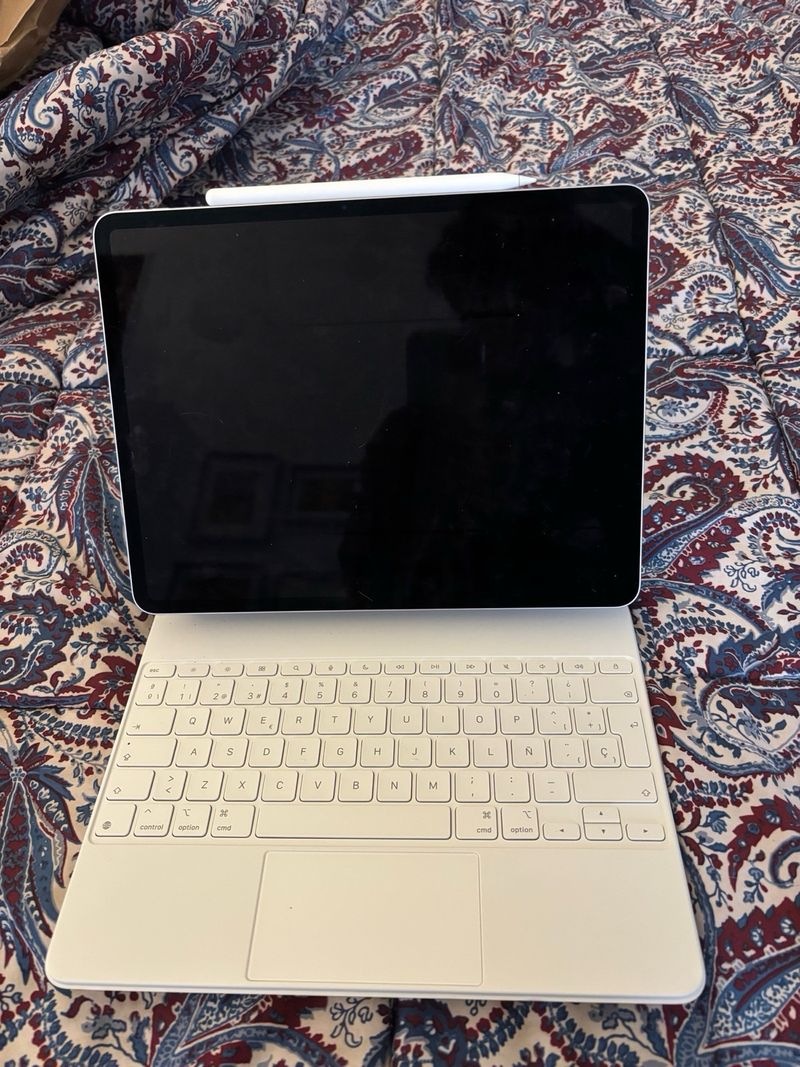 iPad Air 13” + Magic Keyboard + Pencil Pro afbeelding 3