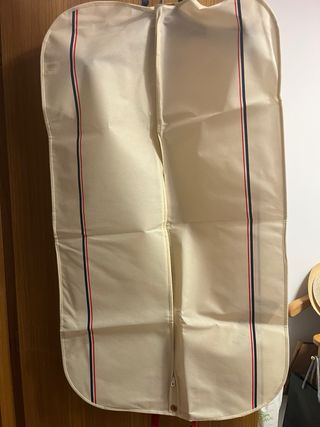 Funda de traje El Ganso Beige