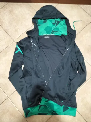 Felpa Kappa nera e verde con cappuccio