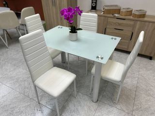Mesa cocina cristal templado con 4 sillas