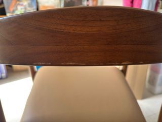 Silla de comedor de madera y cuero Cuatro unidades