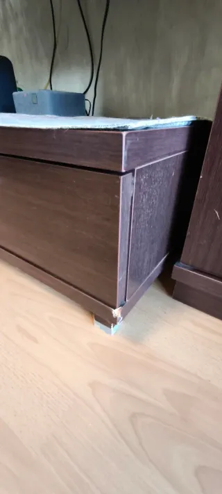 Conjunto Muebles Salón Marrón y Rojo