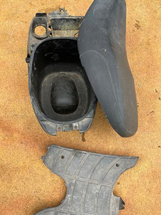 Asiento, Suelo y Huevo Piaggio Zip Copa