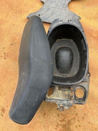 Asiento, Suelo y Huevo Piaggio Zip Copa