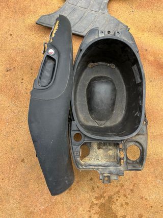 Asiento, Suelo y Huevo Piaggio Zip Copa