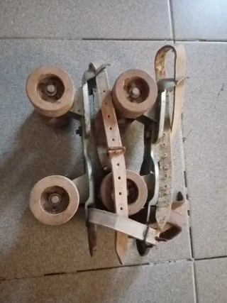 Patines Ruedas Madera Años 70