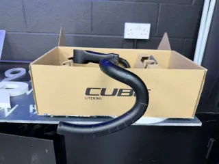 Manillar carretera CUBE Litening 400 mm + potencia