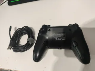 Mando Switch Cableado Mewtwo