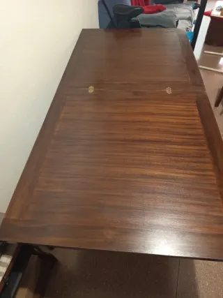 Mesa y 4 sillas comedor extensible maciza 90x90x80