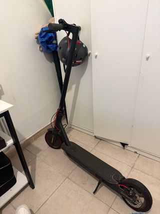 Patinete Eléctrico Negro